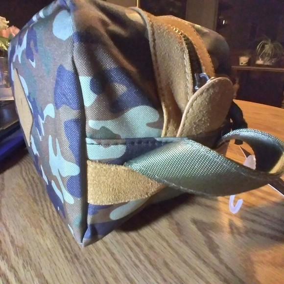 New Camo Dopp Kit, Organization, Travel, Car, Accessory, Hunt, Catchall Bag - Picture 3 of 12